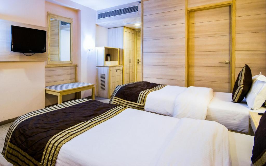 The Hamston Park Hotel Jaipur Ngoại thất bức ảnh